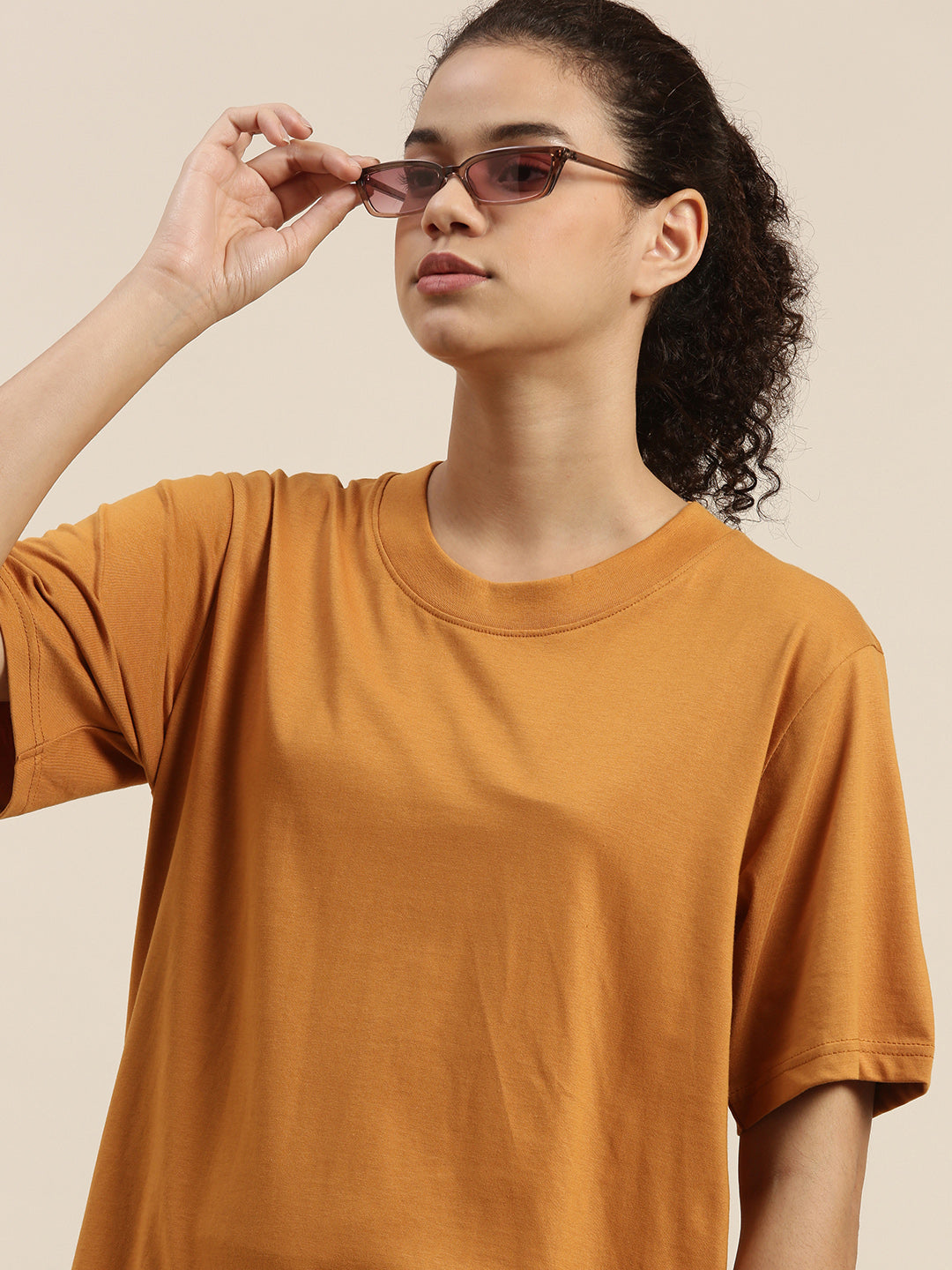 Womens Half Sleeve Round Neck Oversized Fit T-Shirts