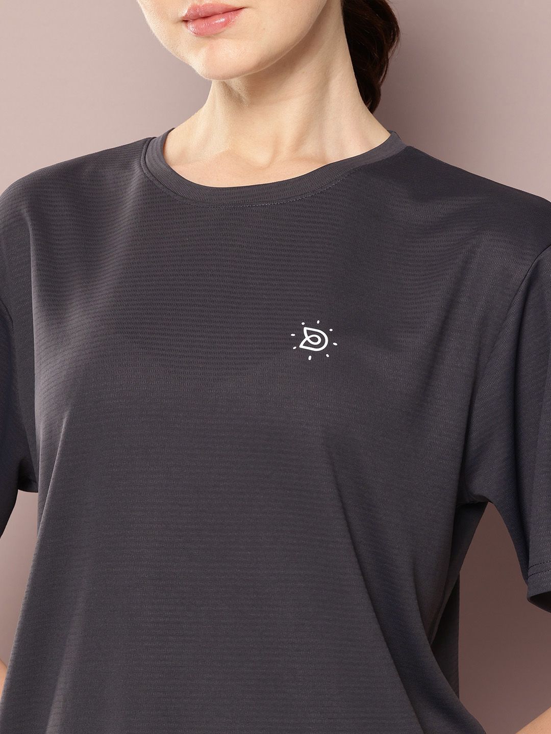 Womens Short Sleeve Round Neck Oversized Polyster Tshirt