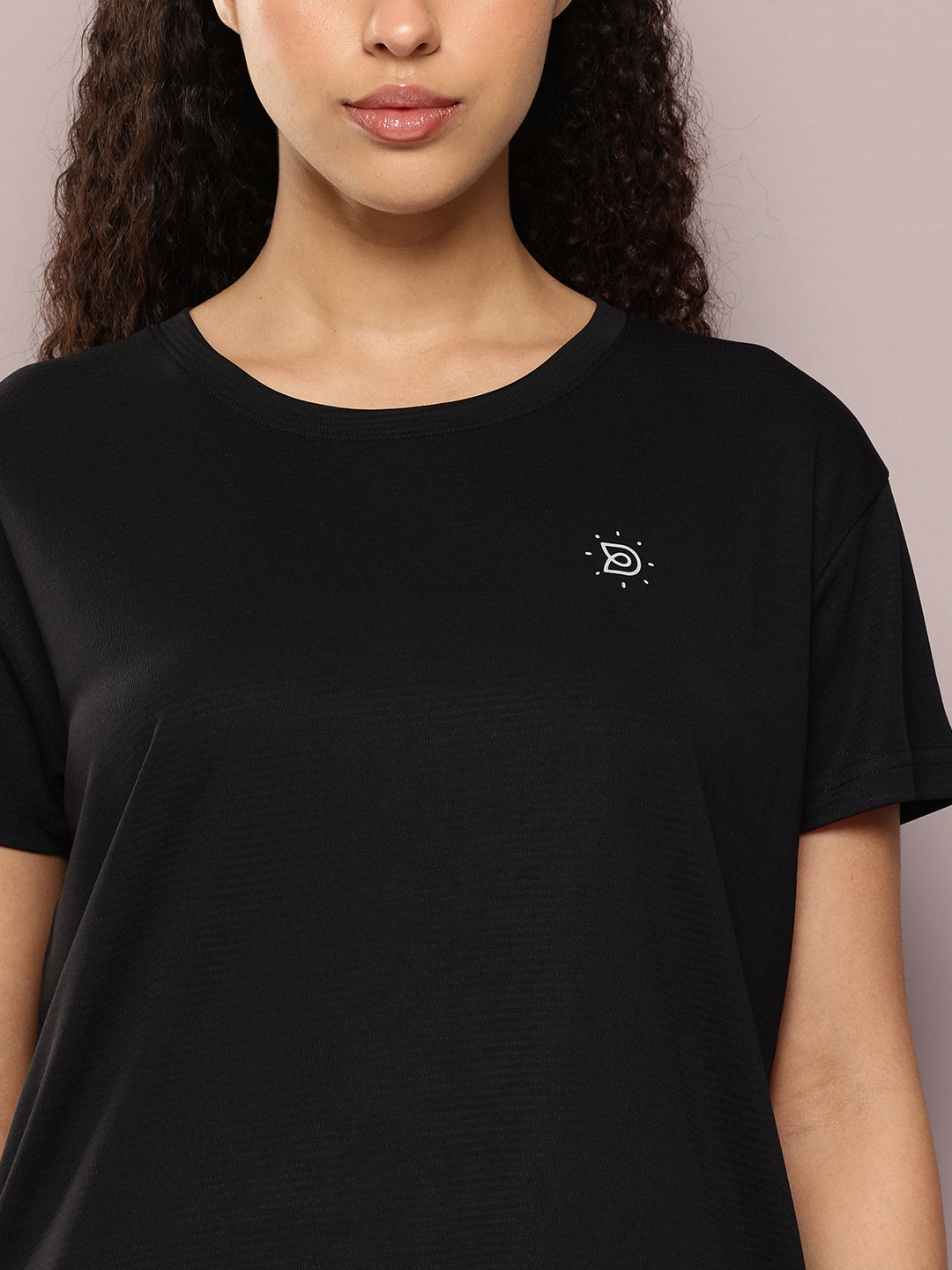 Womens Half Sleeve Round Neck Solid Boxy Fit Tshirts