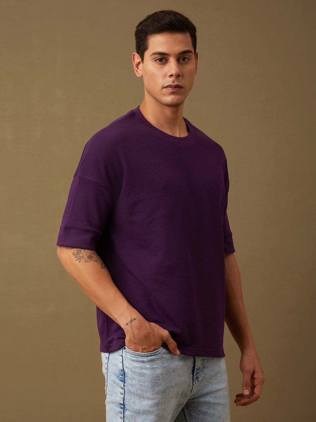 Mens Half Sleeve Round Neck Oversized Fit T-Shirts