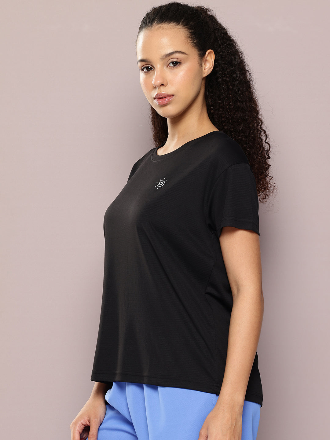 Womens Half Sleeve Round Neck Solid Boxy Fit Tshirts