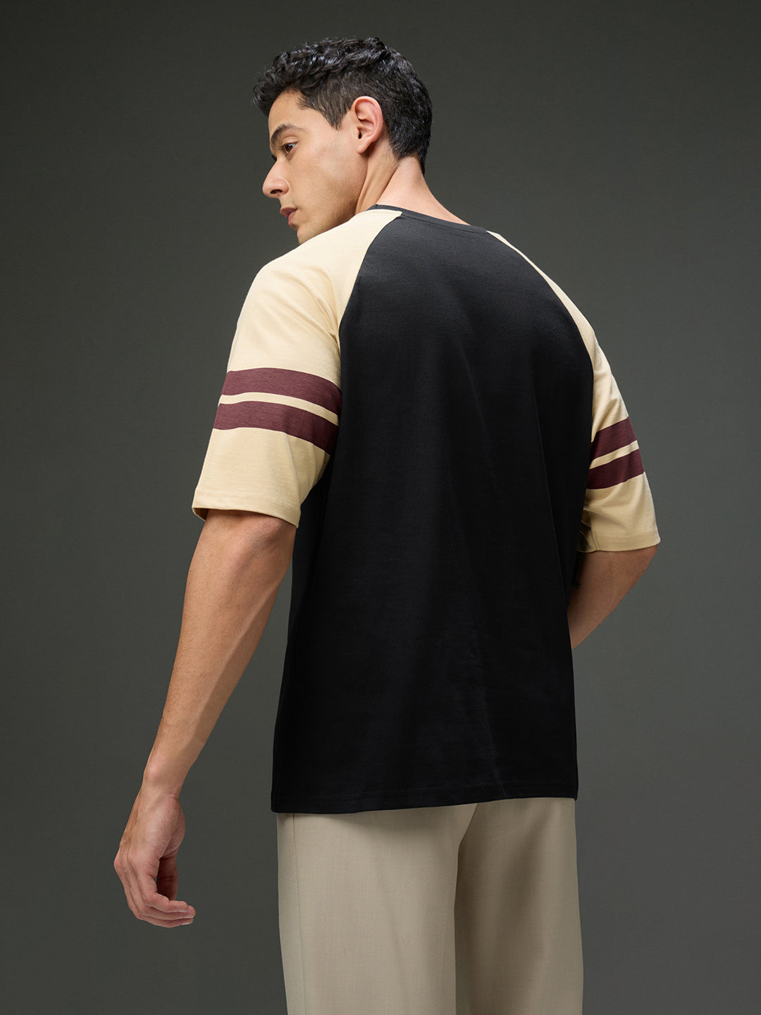 Mens Round Neck Raglan Sleeve Printed Oversized Fit Tshirt