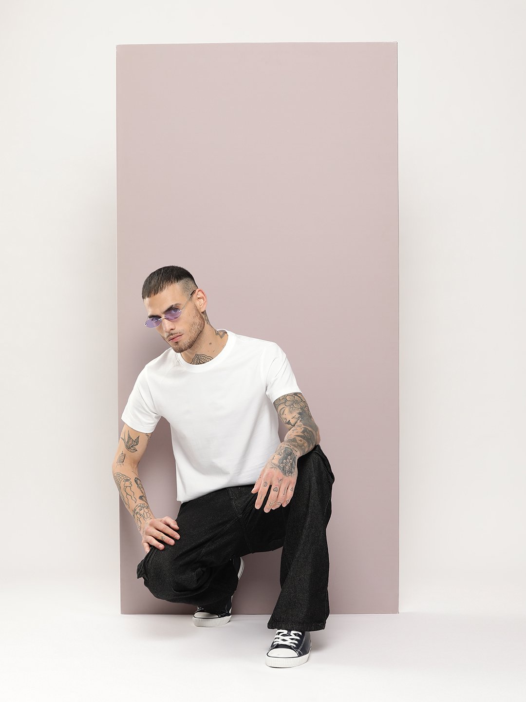 Mens Short Sleeve Round Neck Regular Fit T-Shirt