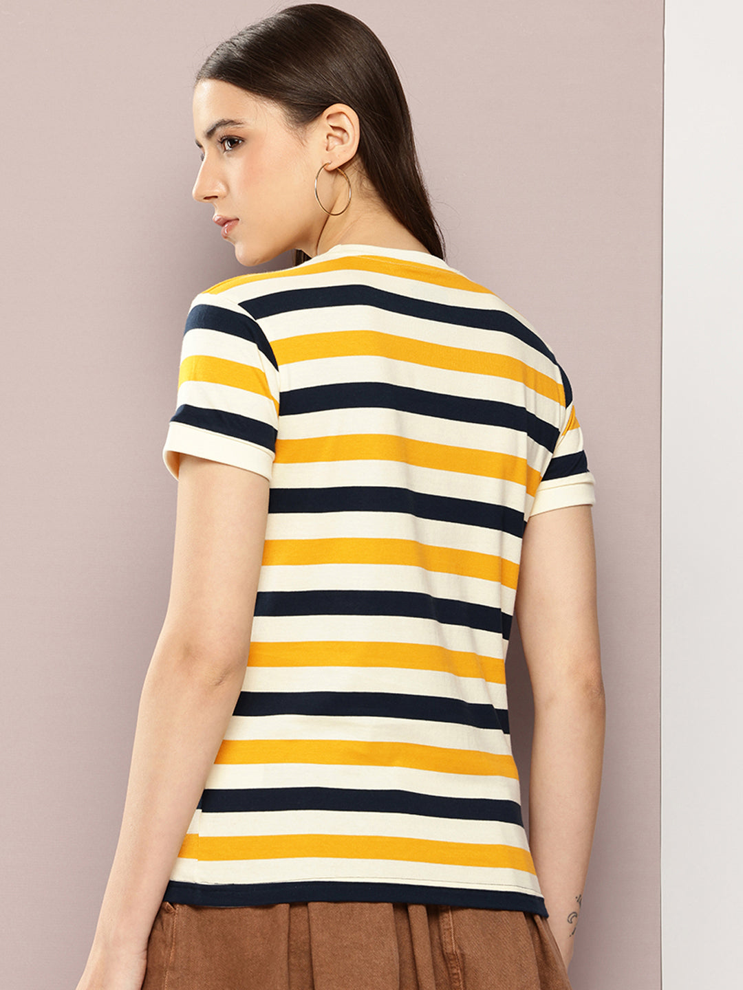Womens Half Sleeve Round Neck All-Over Striped Regular Fit Tshirts