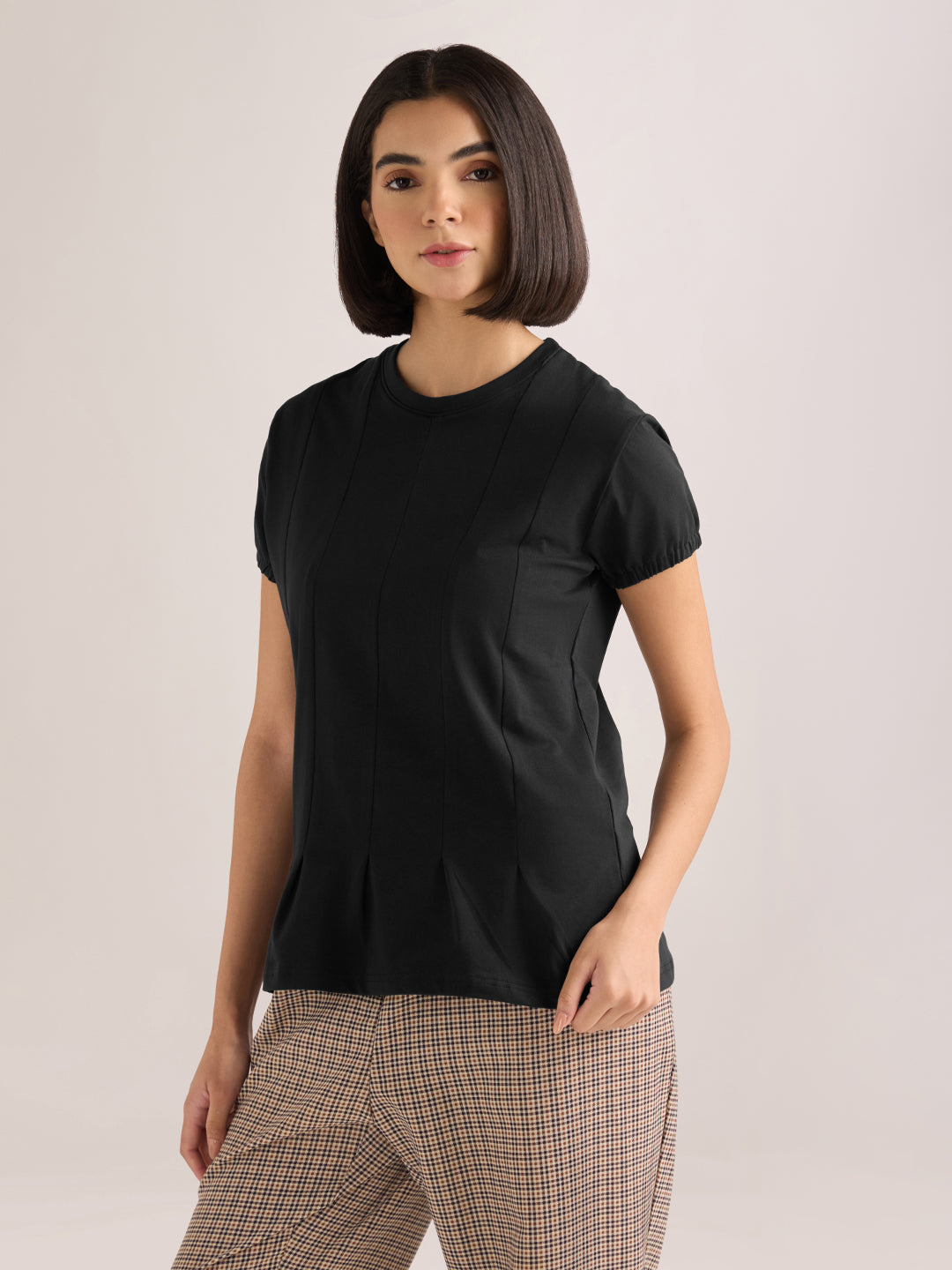 Womens Solid Regular Fit Lycra Jersey Round Neck Tshirt