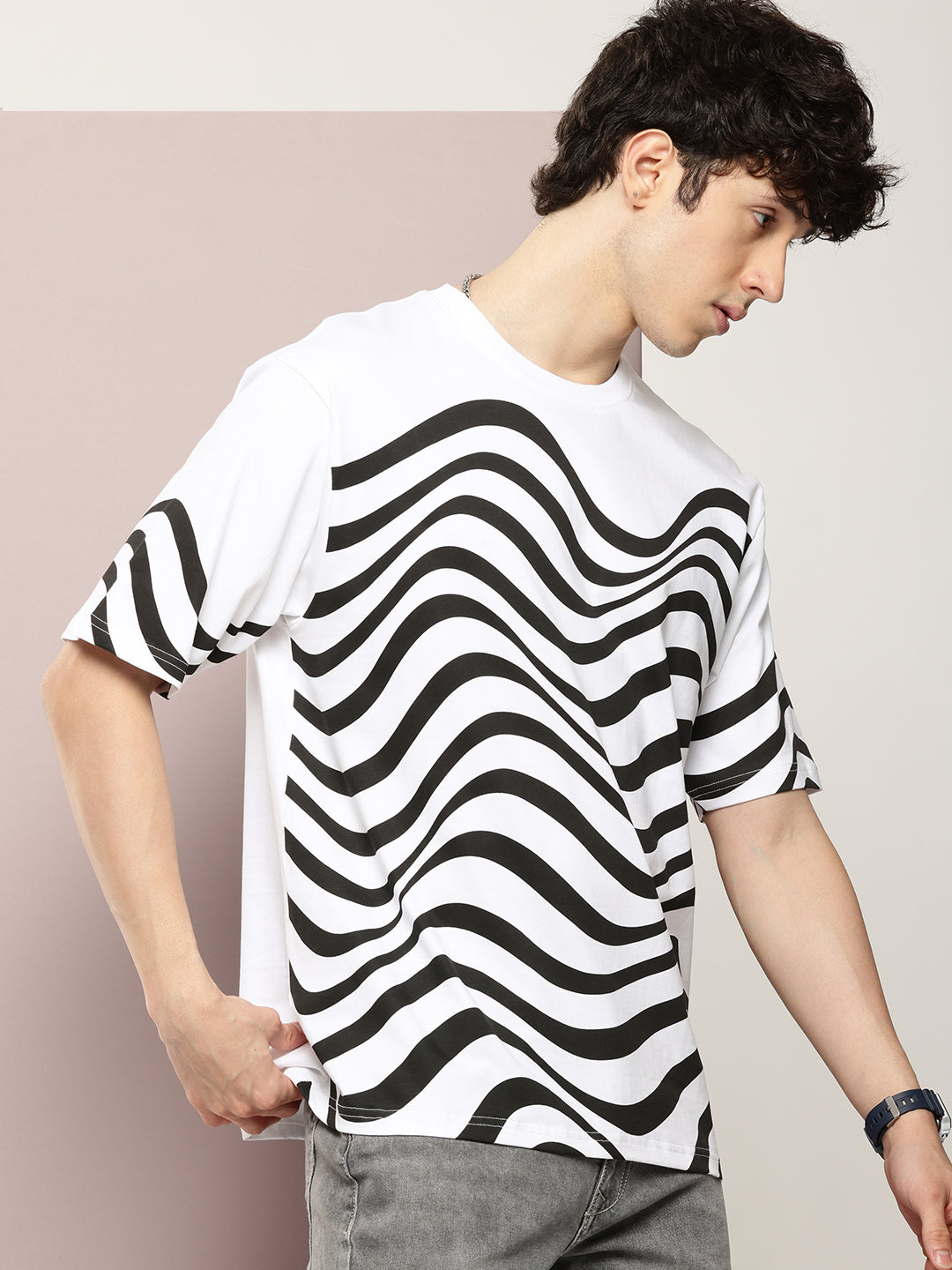 Mens Half Sleeve Round Neck All-Over Printed Oversized Fit Tshirts
