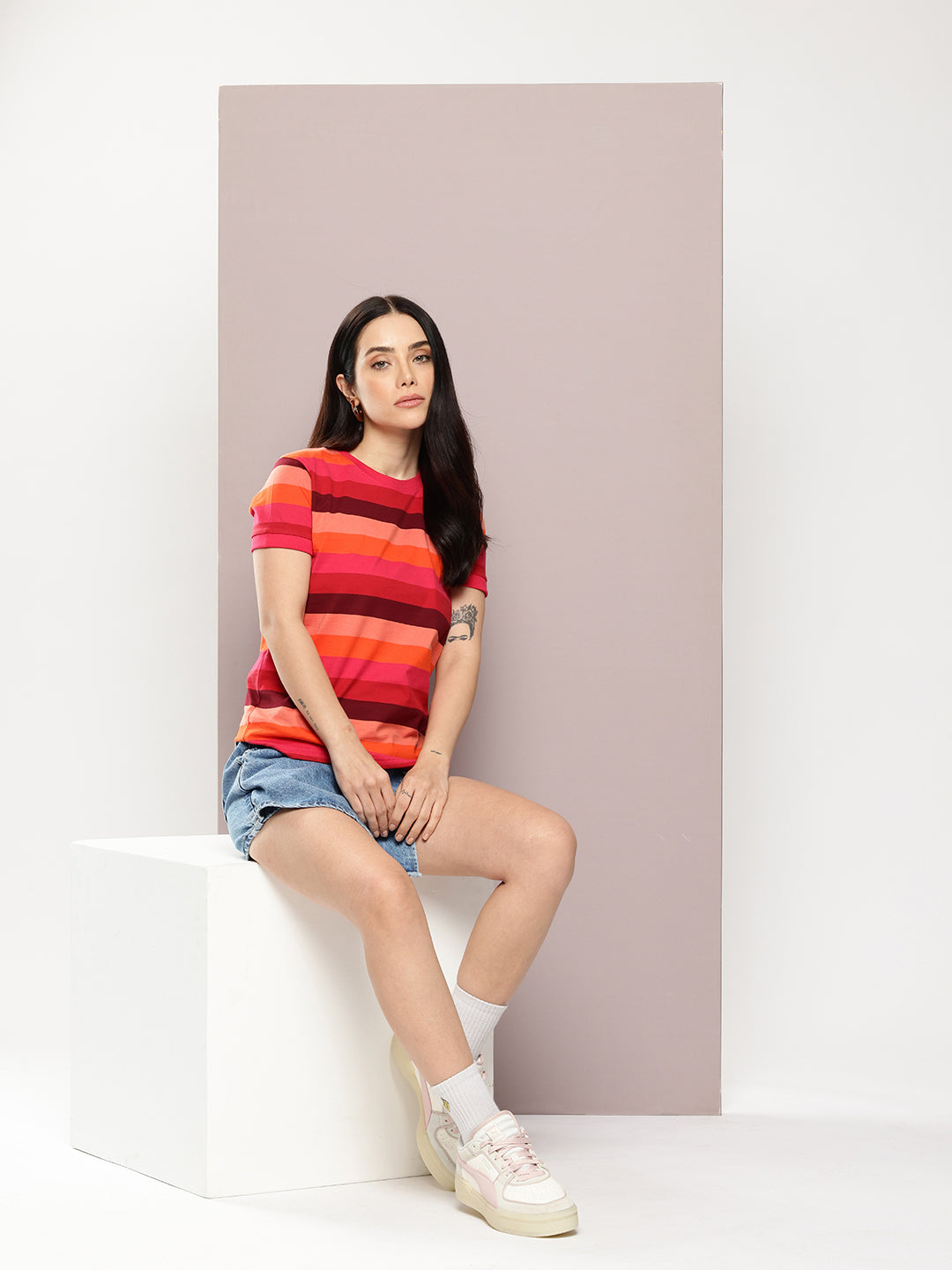Womens Half Sleeve Round Neck All-Over Striped Regular Fit Tshirts