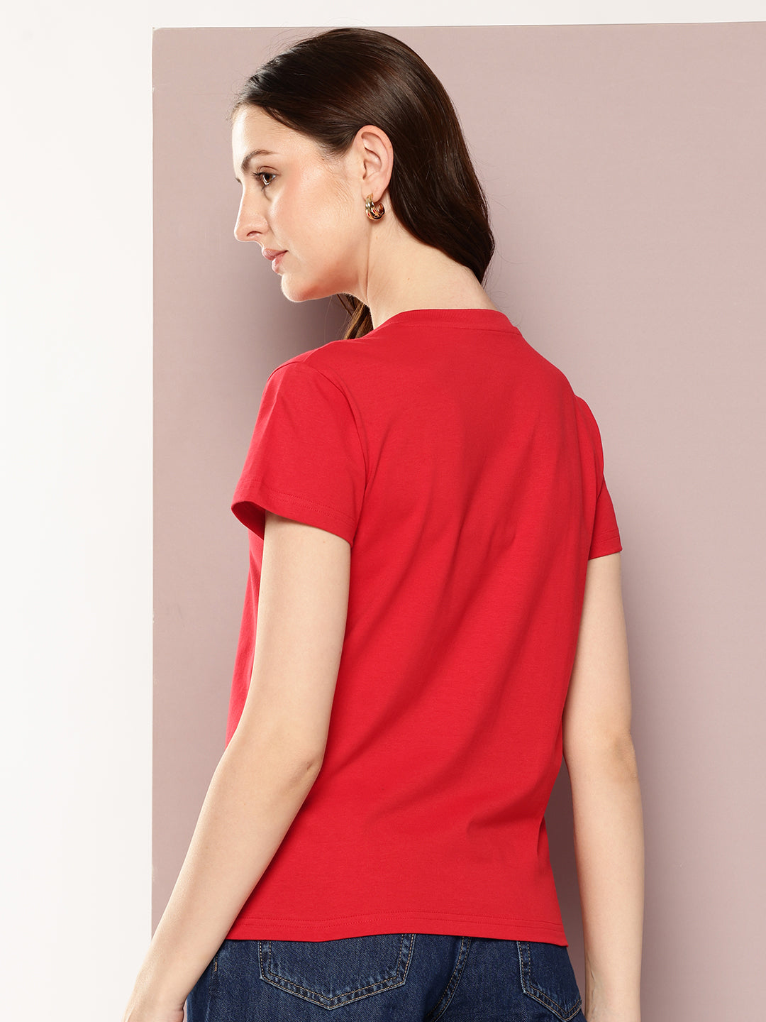 Womens Short Sleeve Solid V-Neck Regular Fit Tshirt