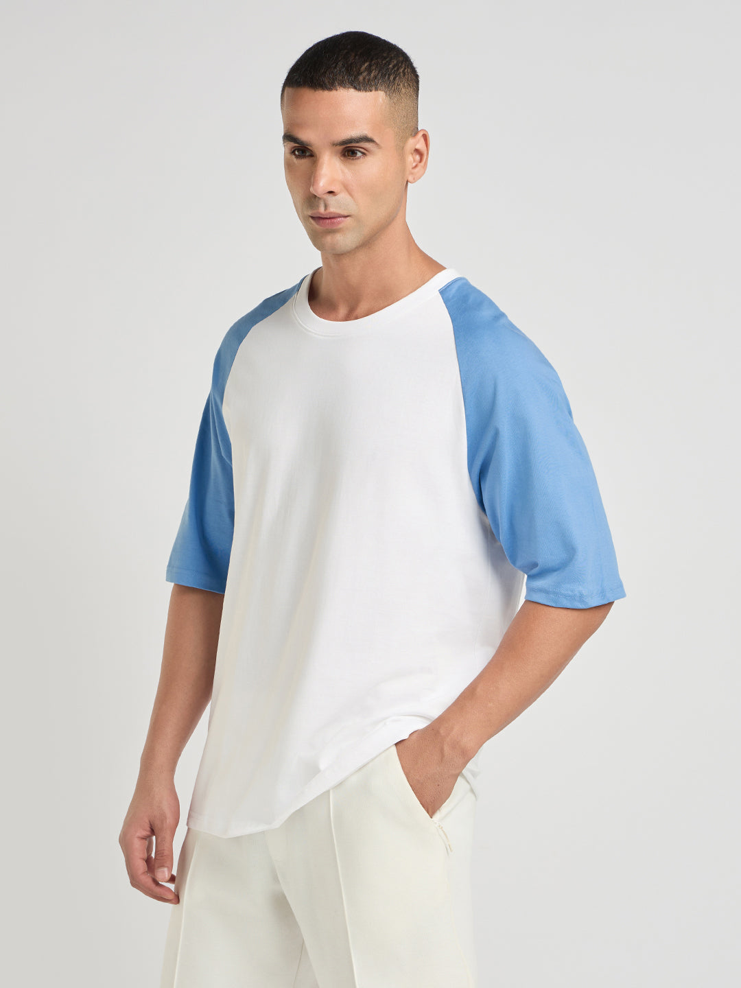 Mens Solid Oversized Raglan Sleeve Round Neck Tshirt