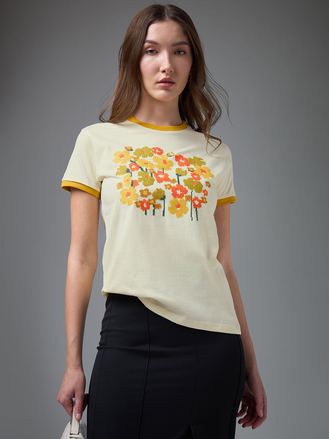 Womens Embroidery Round Neck Regular Fit Tshirt