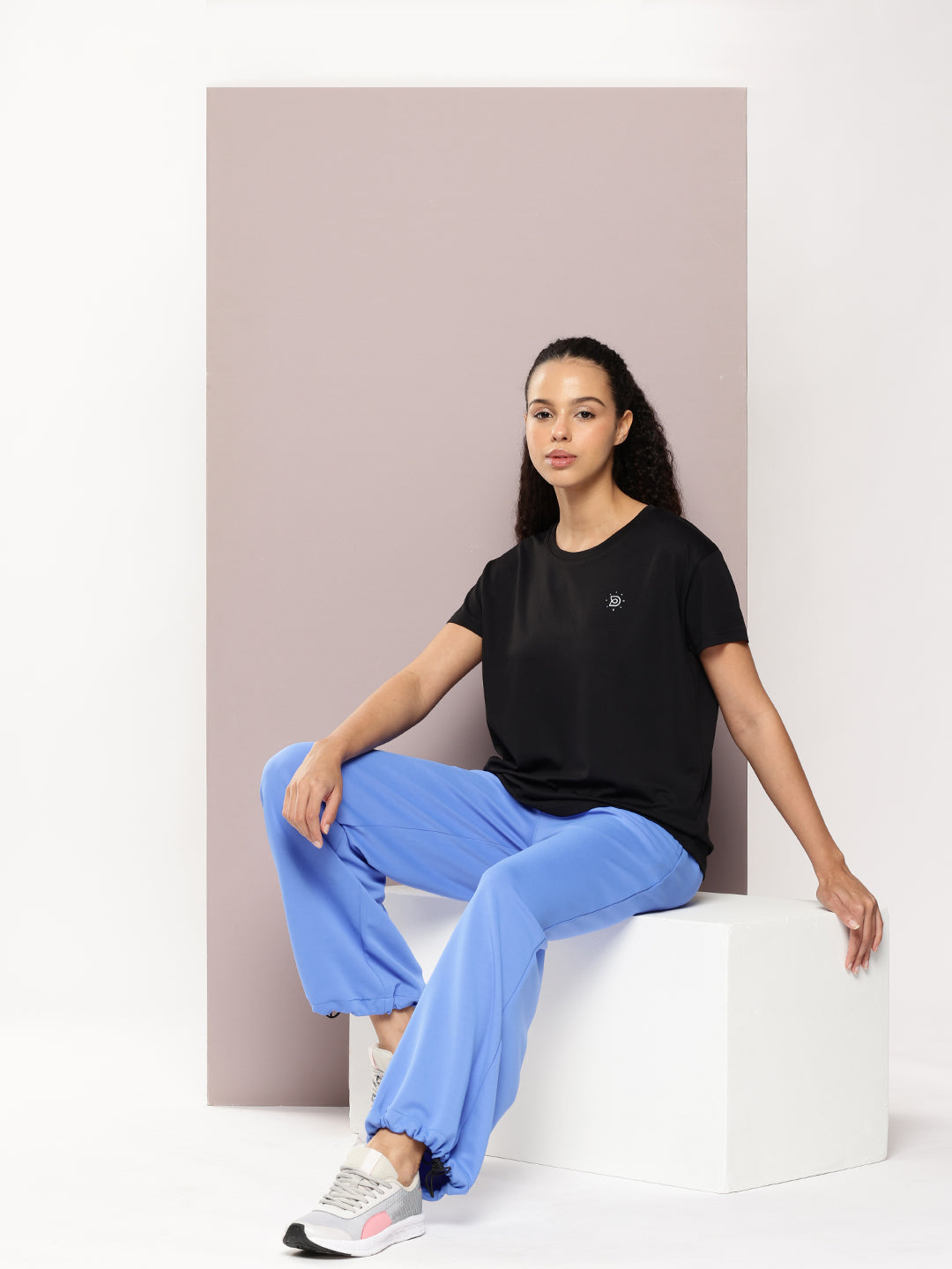 Womens Half Sleeve Round Neck Solid Boxy Fit Tshirts