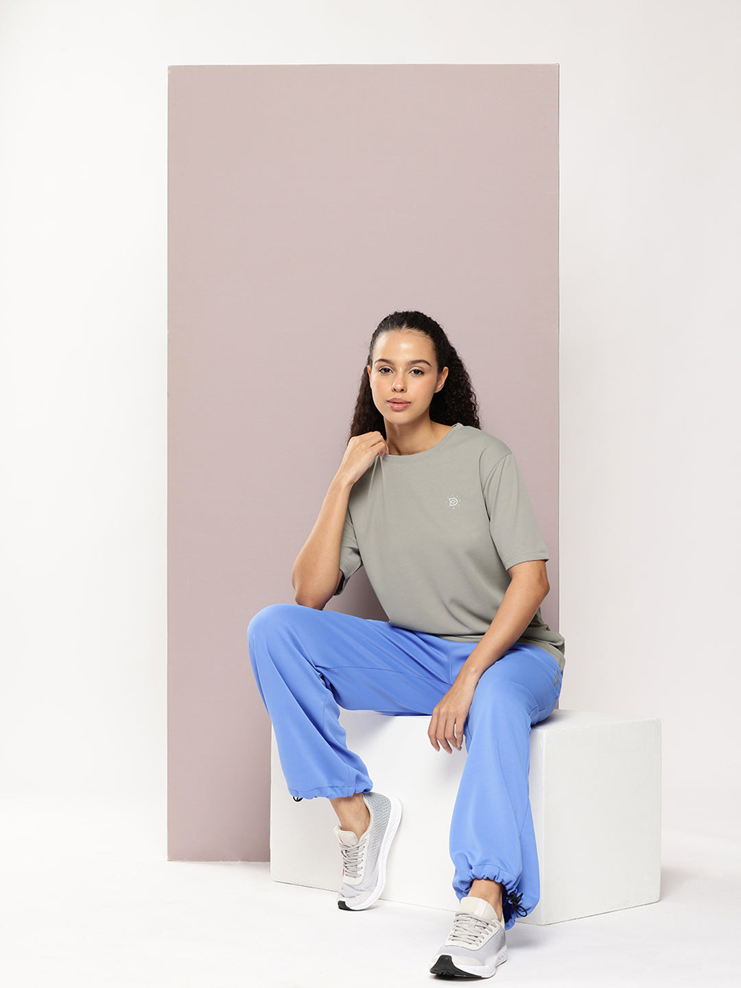 Womens Half Sleeve Round Neck Solid Oversized Fit Tshirts