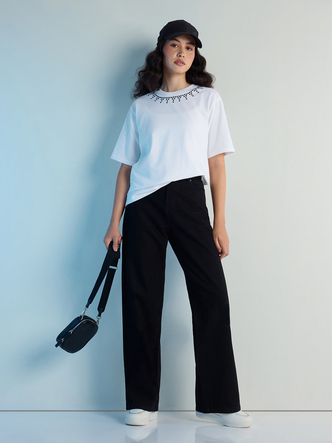 Womens Stud Detailed Oversized Round Neck Tshirt 