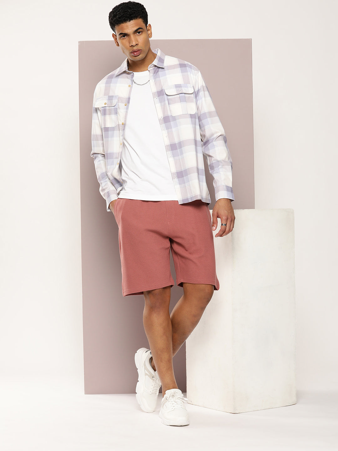 Men Solid Regular Shorts