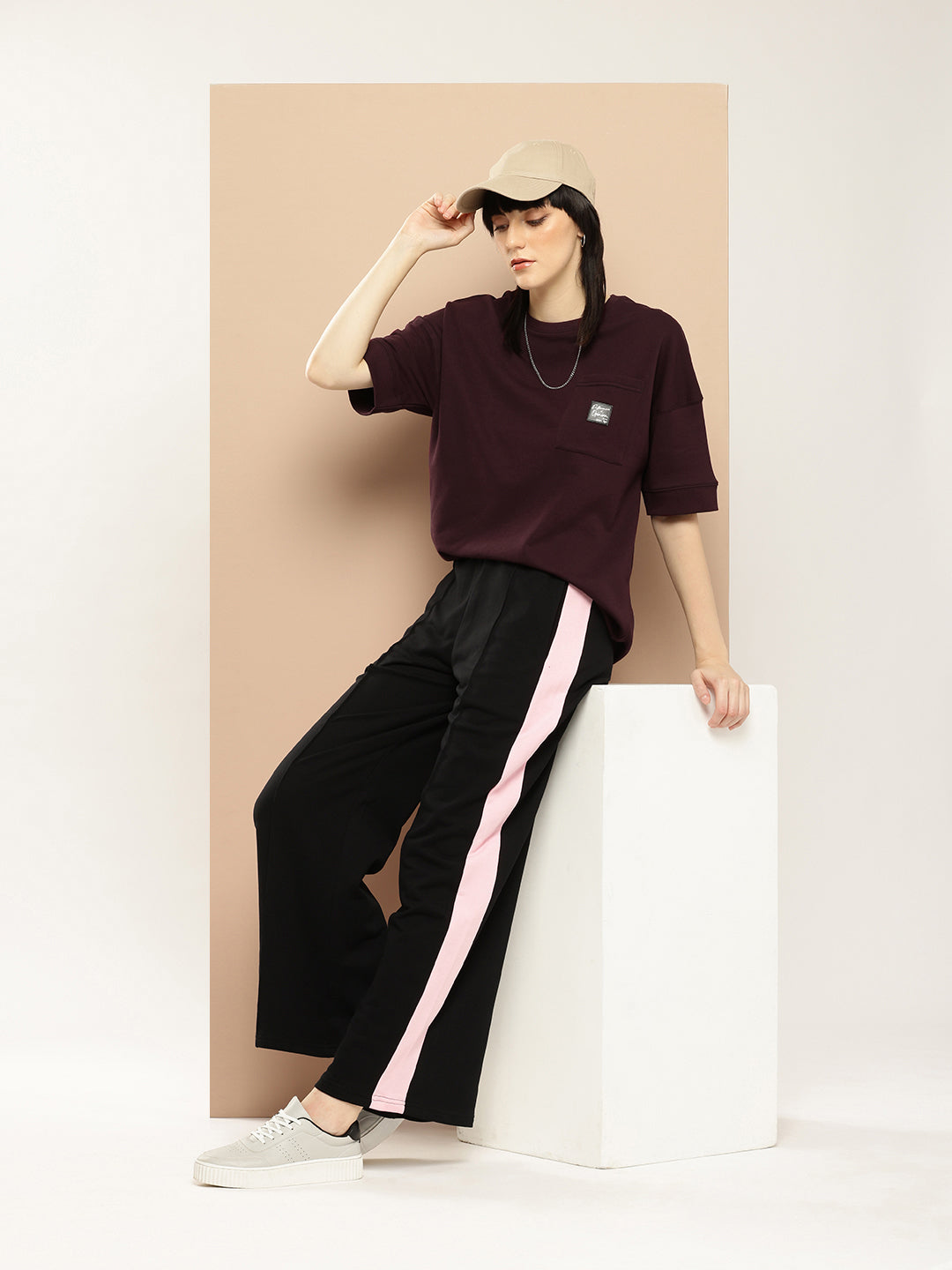 Womens Half Sleeve Round Neck Solid Oversized Fit Tshirts