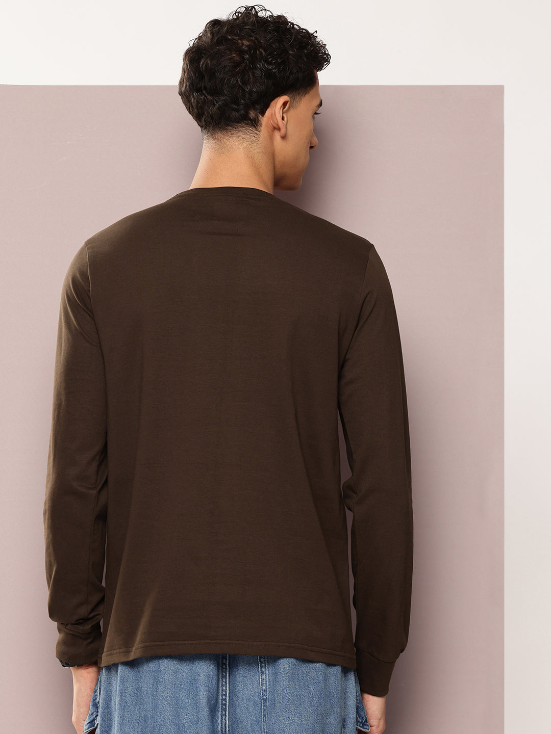Mens Full Sleeve Round Neck Colourblocked Regular Fit Tshirts