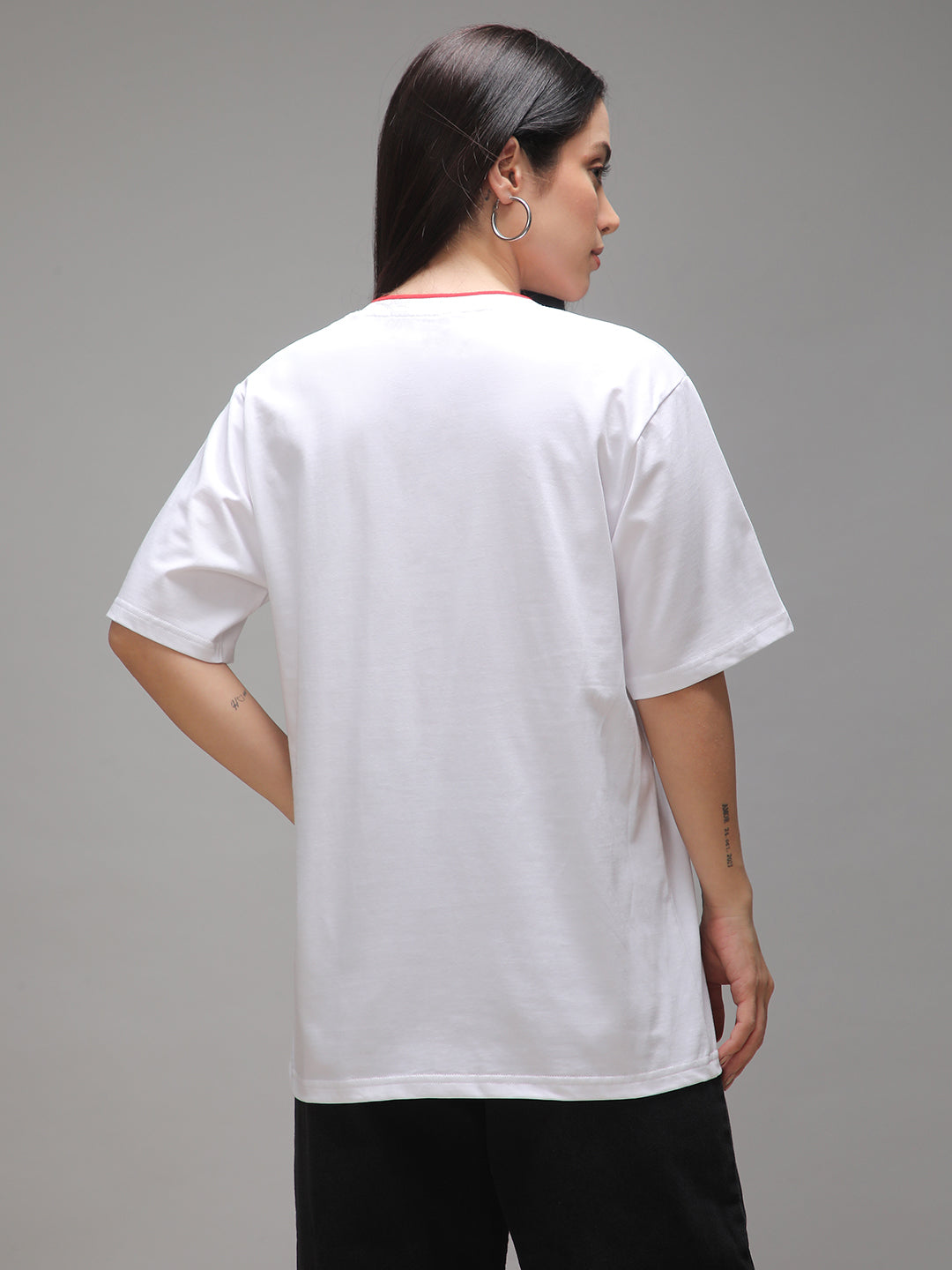 Womens Half Sleeve V-Neck Printed Oversized Fit Tshirts