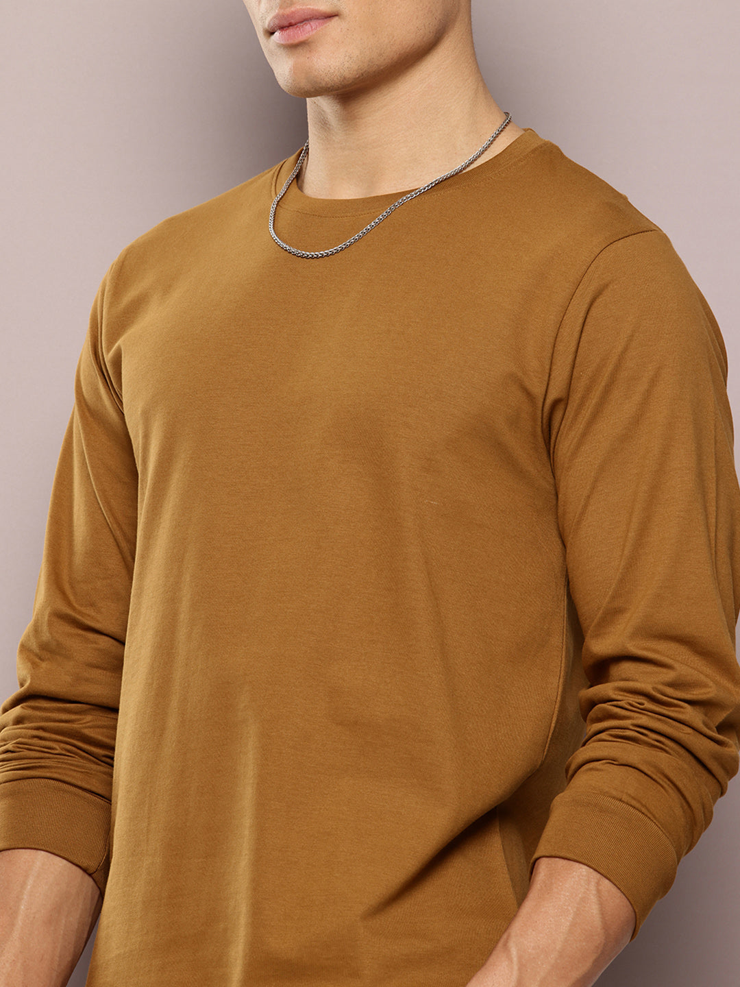 Mens Full Sleeve Round Neck Solid Regular Fit Tshirts