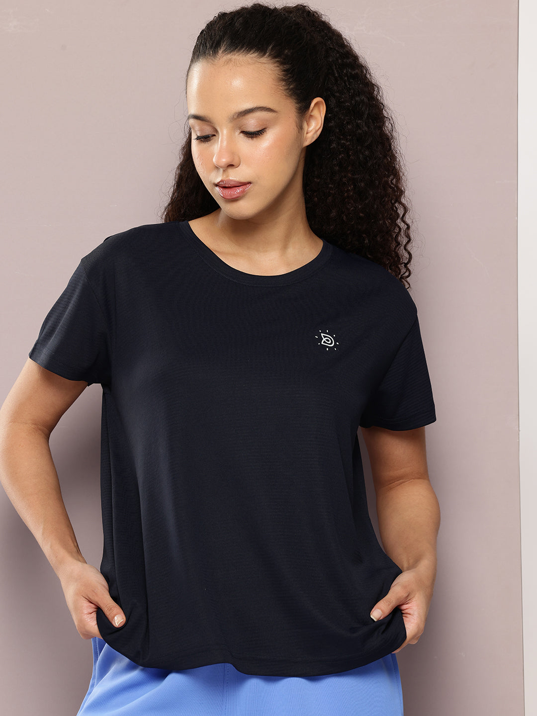 Womens Half Sleeve Round Neck Solid Boxy Fit Tshirts