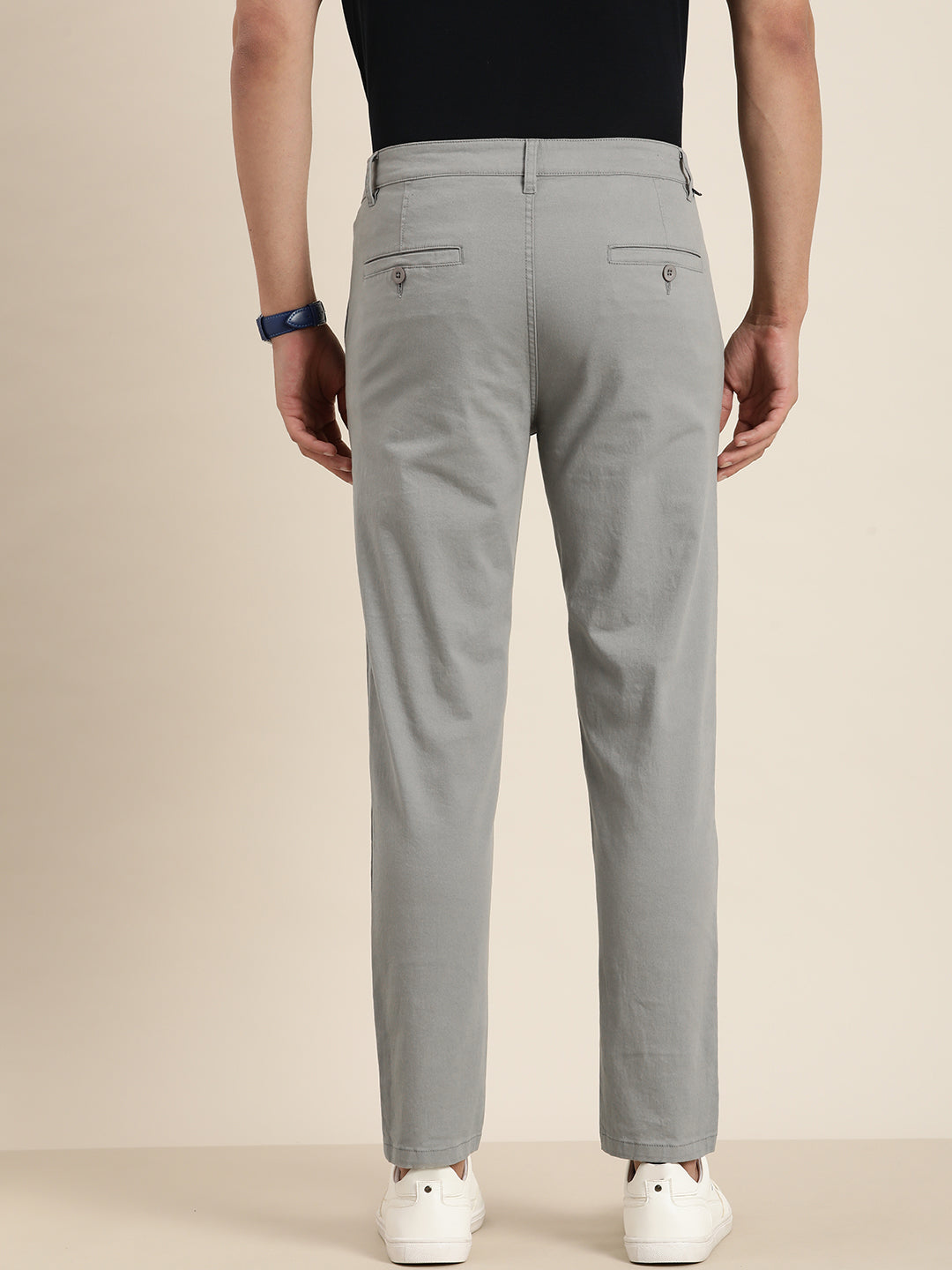 Men Solid Ankle-Length Chinos Trousers