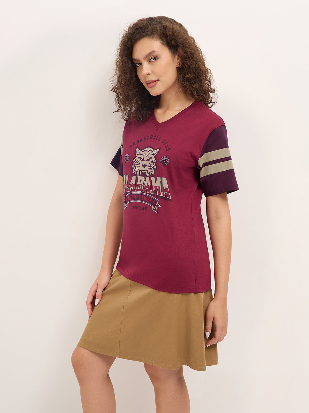 Womens Half Sleeve V-Neck Printed Oversized Fit Tshirts