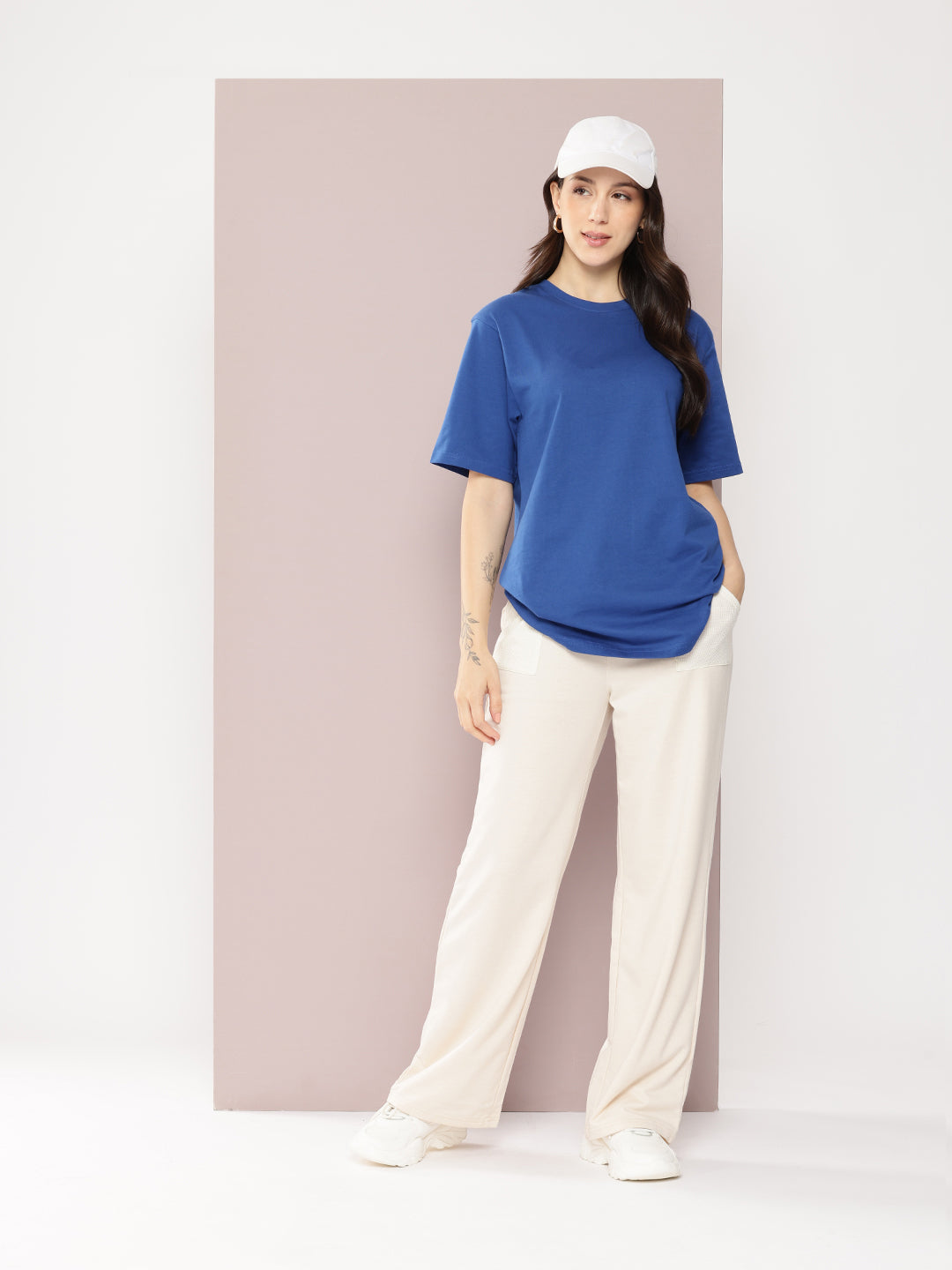 Womens Half Sleeve Round Neck Solid Oversized Fit Tshirts