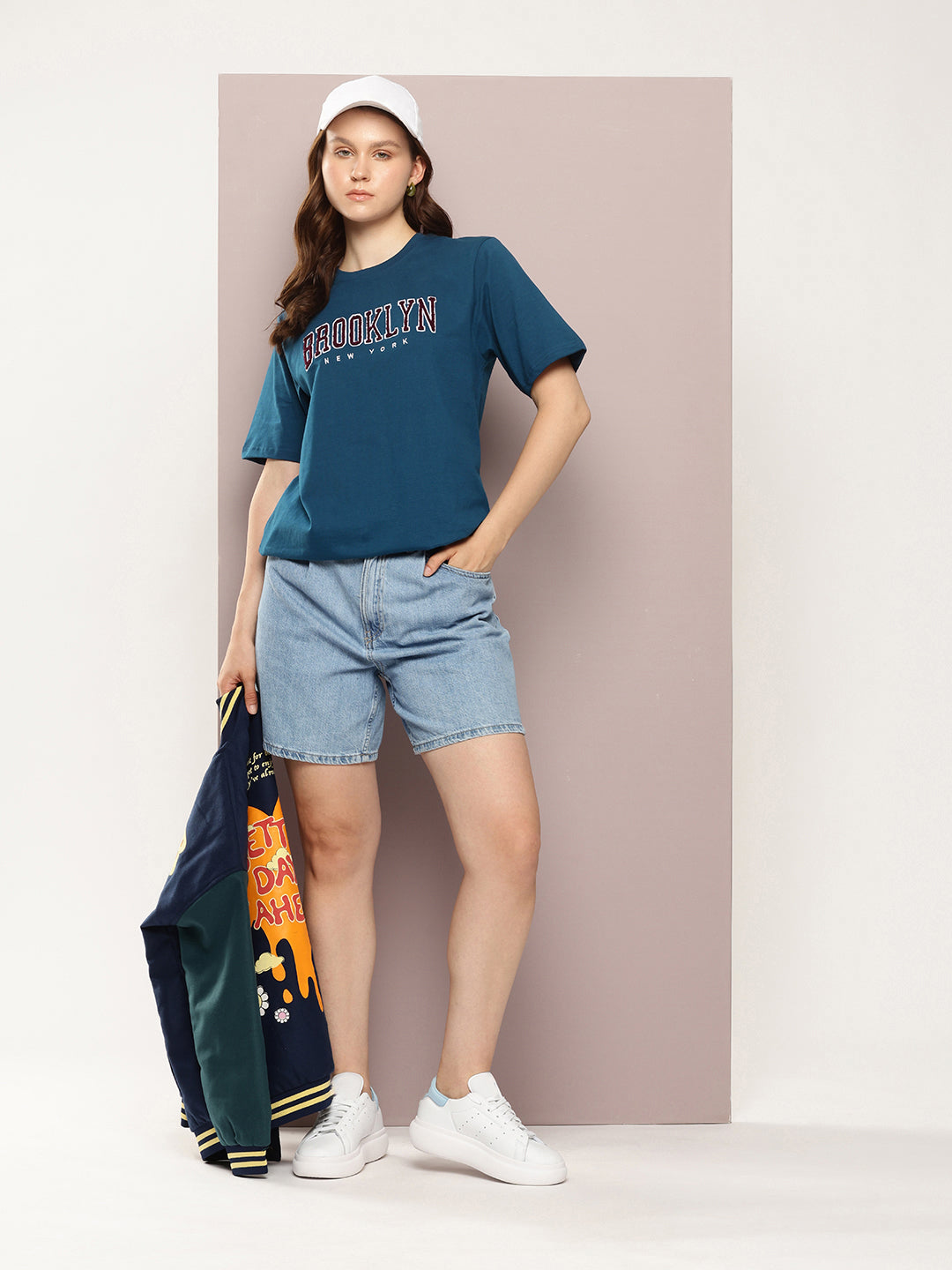 Womens Half Sleeve Round Neck Embroidery Oversized Fit Tshirts