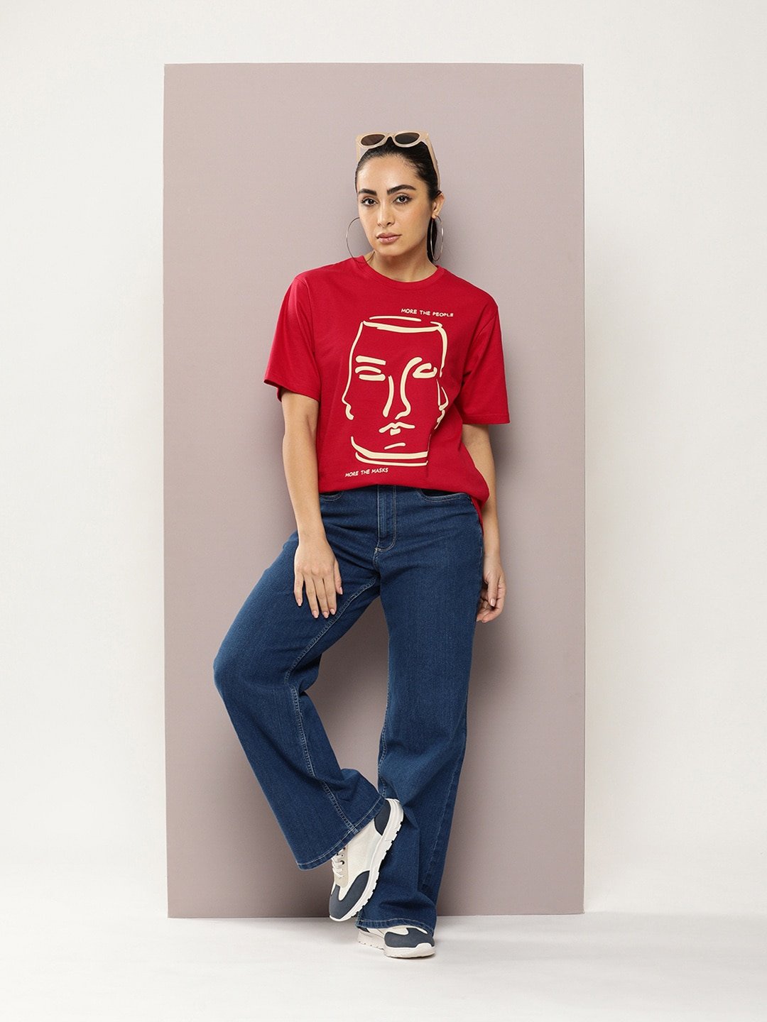 Womens Short Sleeve Round Neck Oversized Fit T-Shirt