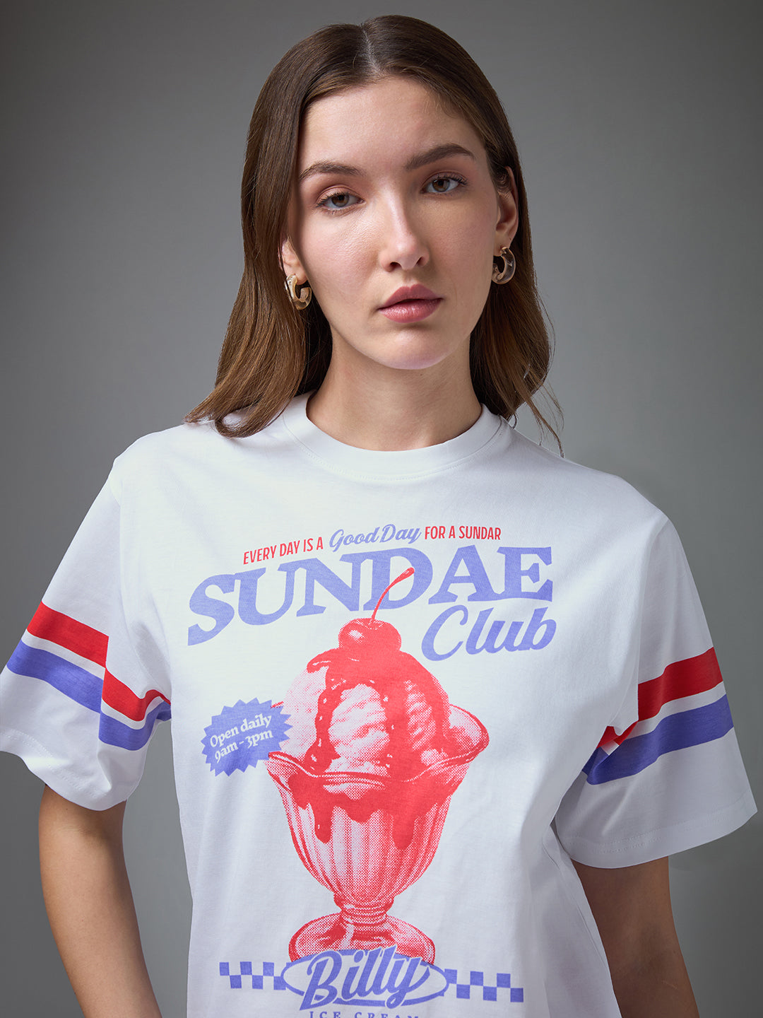 Womens Printed Round Neck Oversized Fit Tshirt