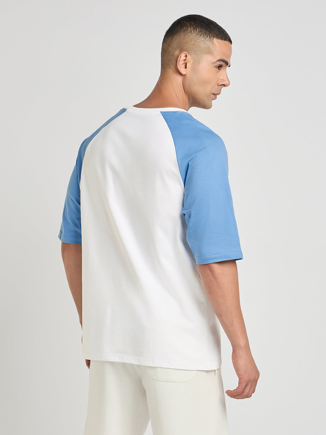 Mens Solid Oversized Raglan Sleeve Round Neck Tshirt