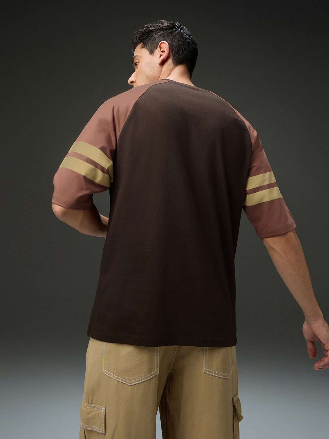 Mens Round Neck Raglan Sleeve Printed Oversized Fit Tshirt