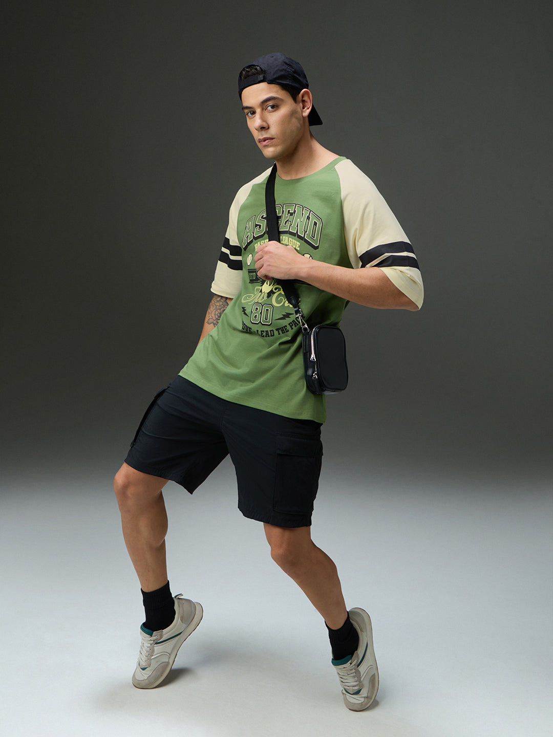 Mens Round Neck Raglan Sleeve Printed Oversized Fit Tshirt