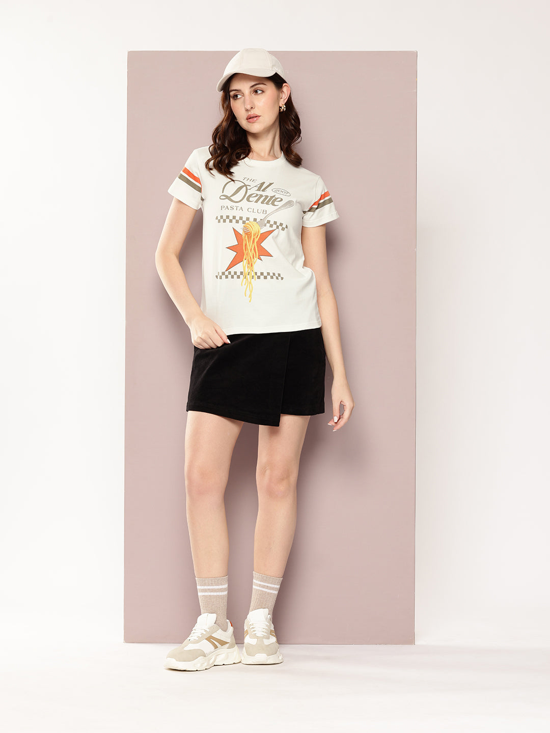 Womens Short Sleeve Printed Regular Fit Tshirt