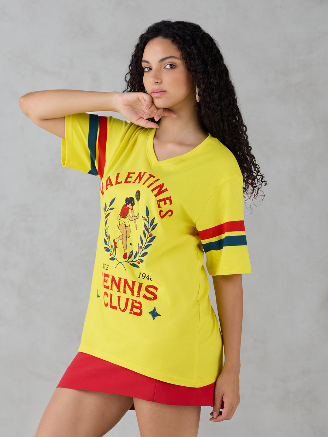 Womens Half Sleeve Printed Oversized Fit V-Neck Tshirt