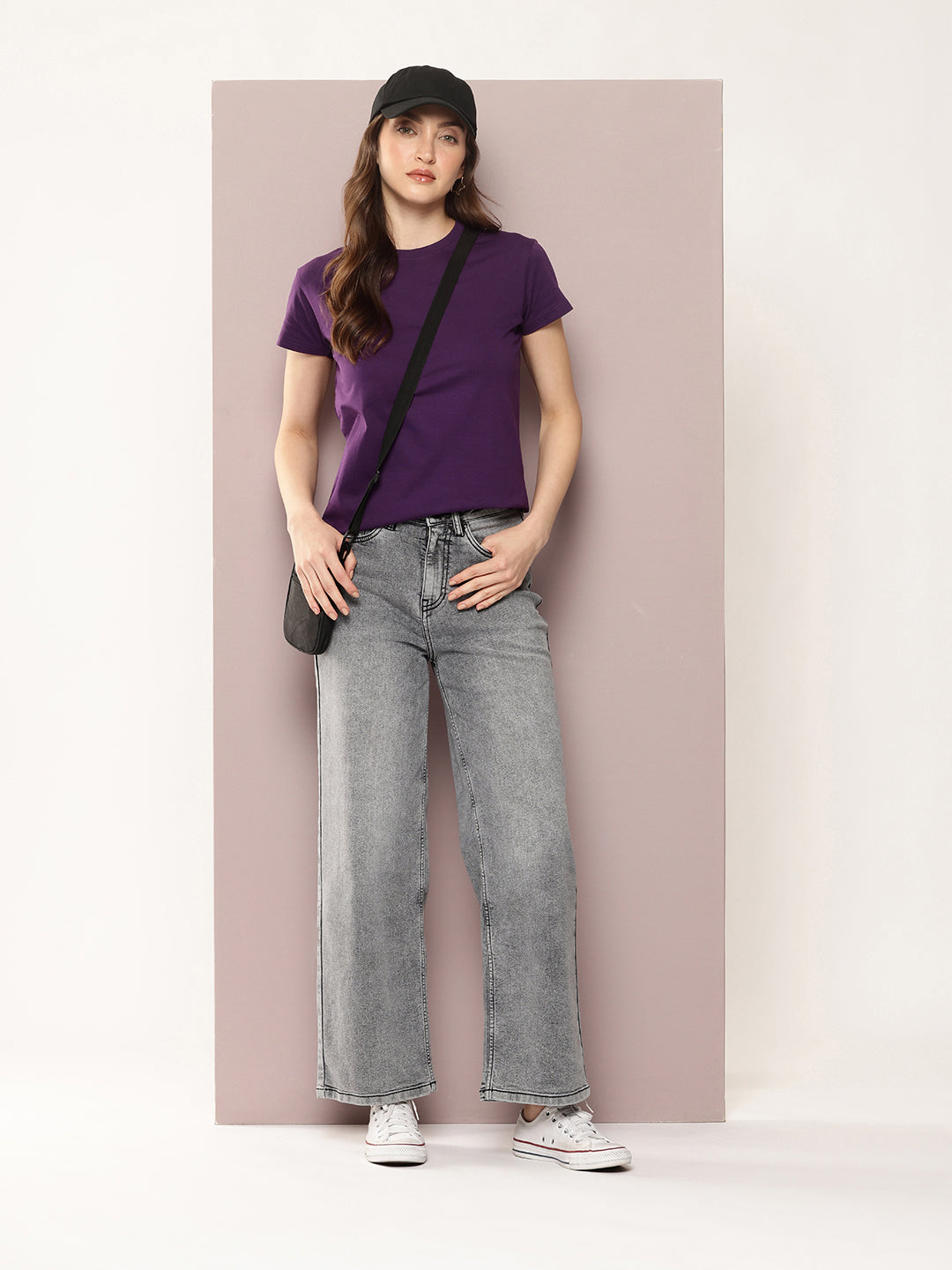 Womens Half Sleeve Round Neck Solid Regular Fit Tshirts