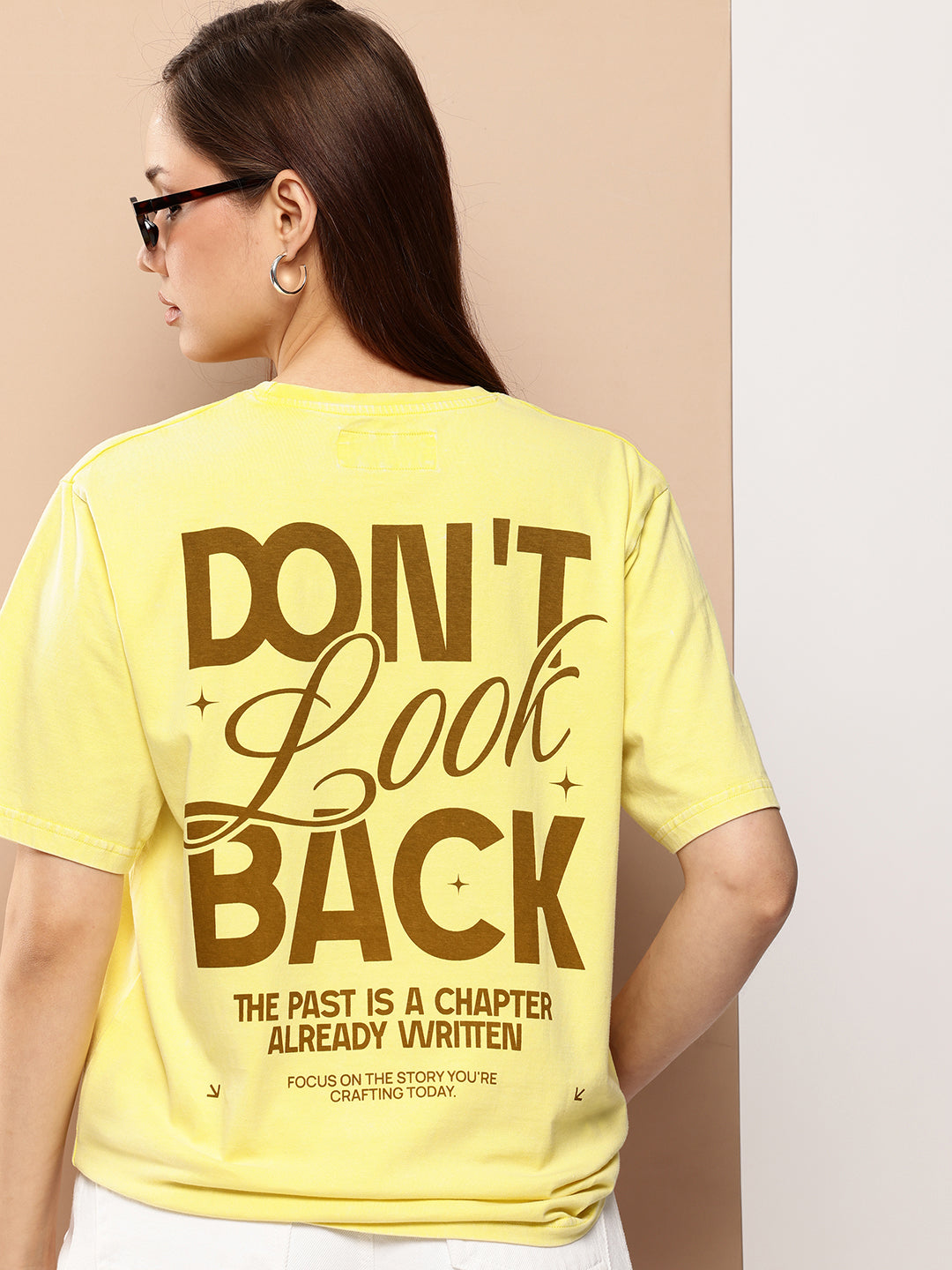 Womens Half Sleeve Round Neck Back Printed Oversized Fit Tshirts