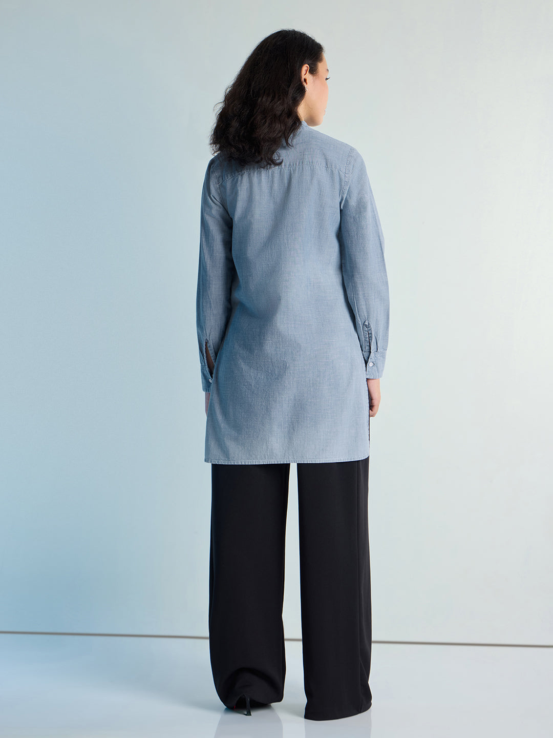 Womens Solid Oxy Bleached Boxy Regular Mandarin Collar Neck Denim Shirt