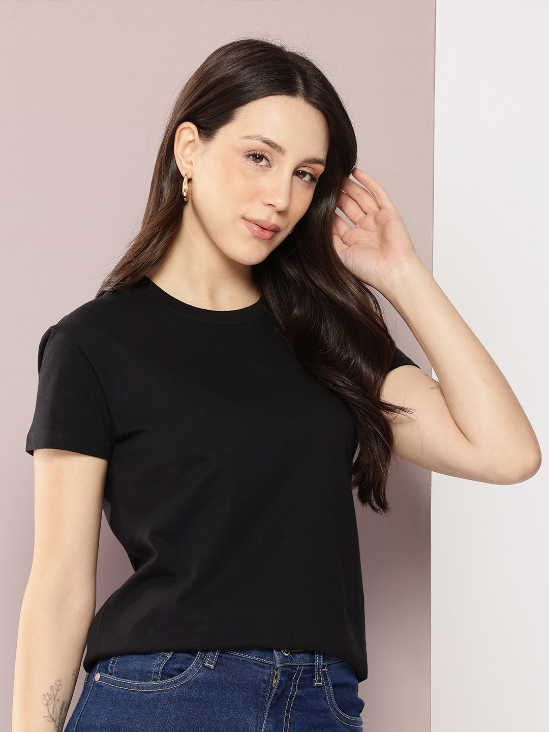Womens Half Sleeve Round Neck Solid Regular Fit Tshirts