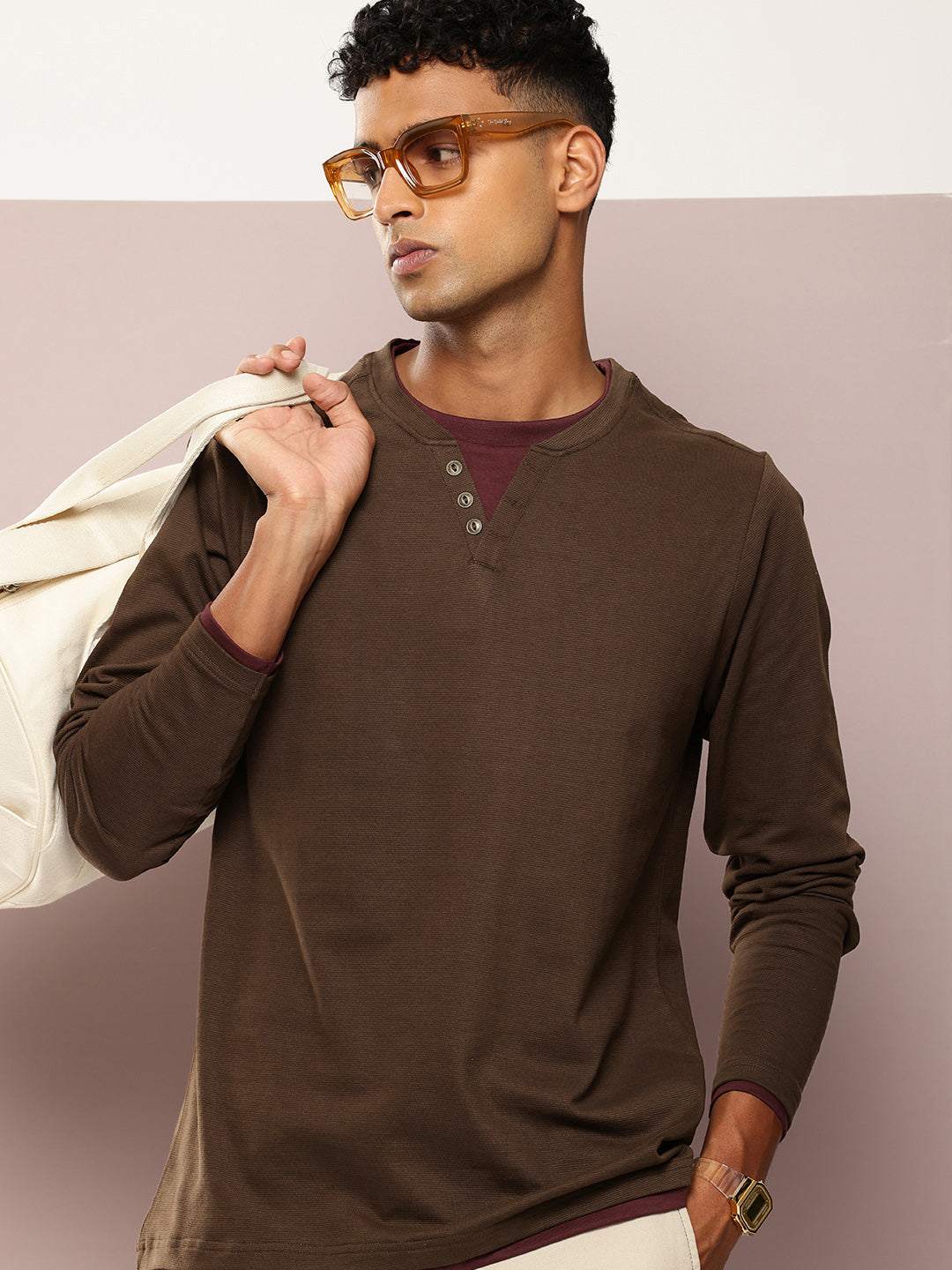 Mens Full Sleeve V-Neck Solid Regular Fit Tshirts