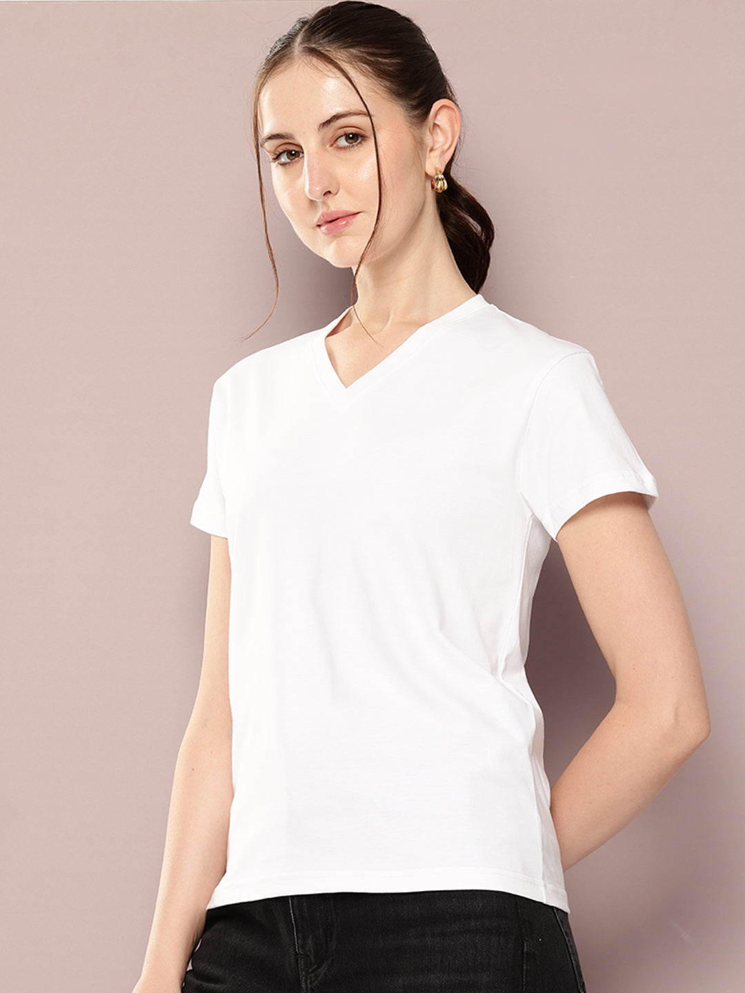 Womens Short Sleeve Solid V-Neck Regular Fit Tshirt