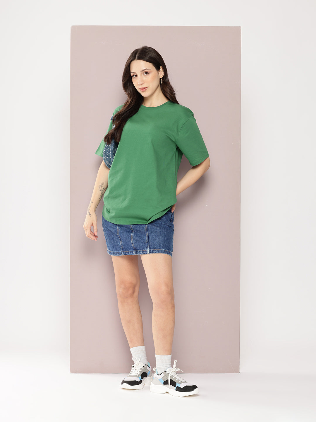 Womens Half Sleeve Round Neck Solid Oversized Fit Tshirts