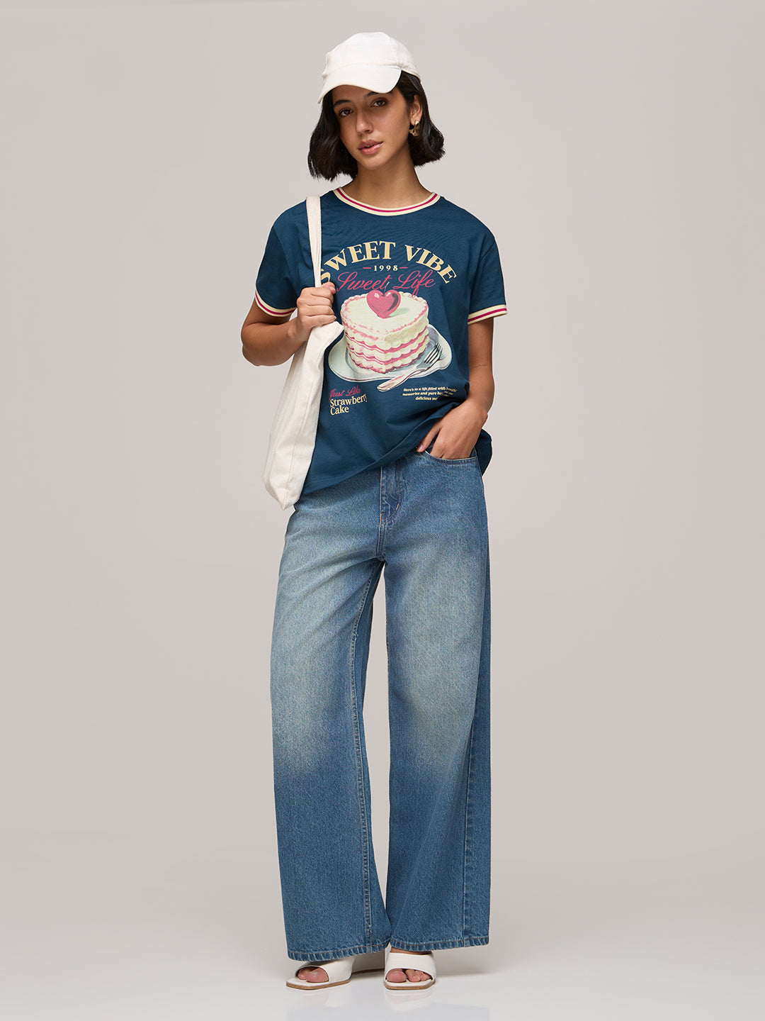Womens Printed Boxy Regular Fit Cotton T-Shirt