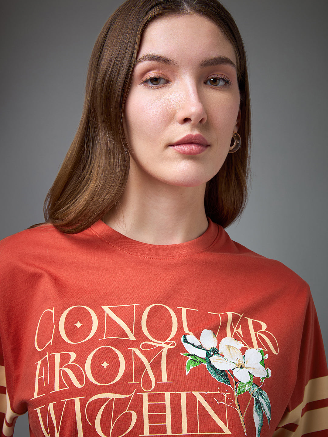 Womens Printed Round Neck Oversized Fit Tshirt