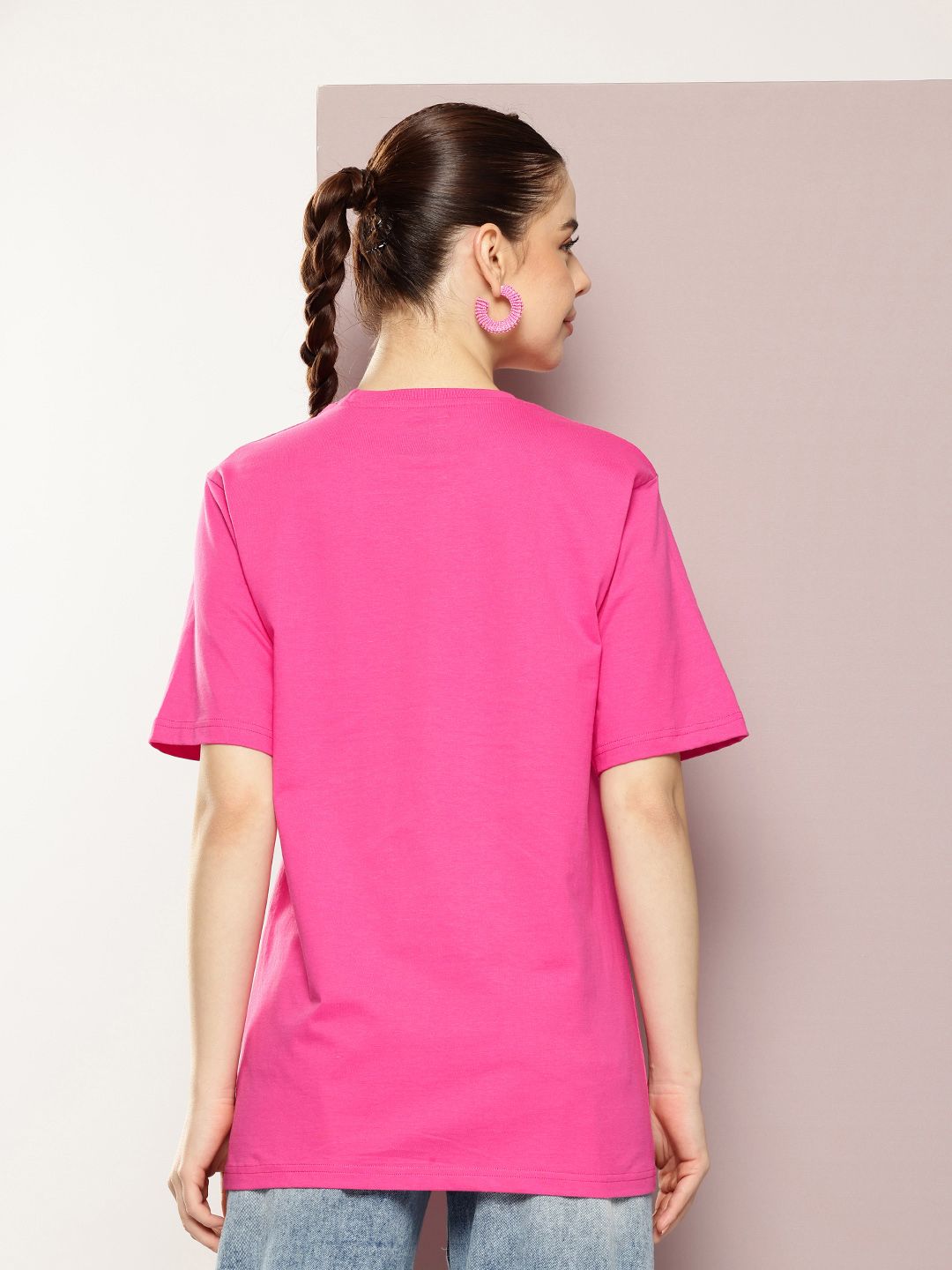 Womens Short Sleeve Round Neck Oversized Fit T-Shirt