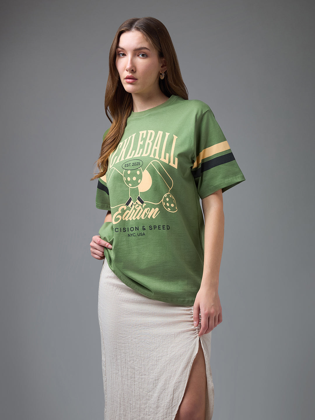 Womens Printed Round Neck Oversized Fit Tshirt