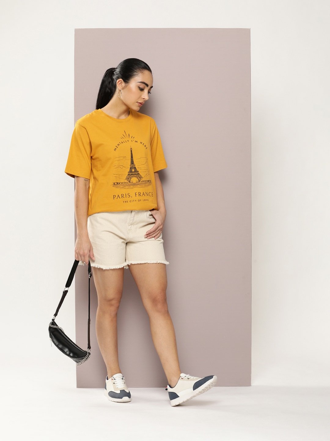 Womens Short Sleeve Round Neck Oversized Fit T-Shirt