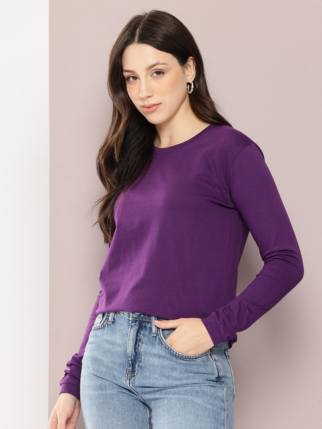 Womens Full Sleeve Round Neck Solid Regular Fit Tshirts
