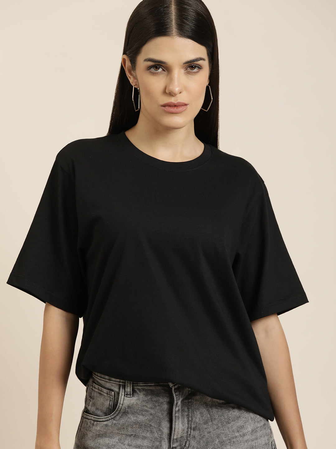 Womens Half Sleeve Round Neck Oversized Fit T-Shirts