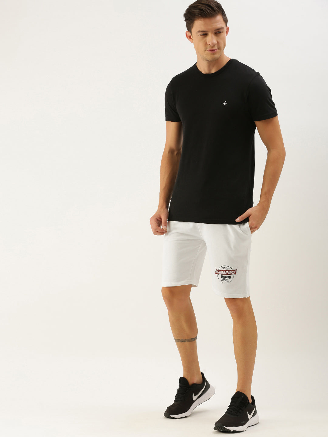 Men Off White Typography Printed Mid-Rise Regular Shorts