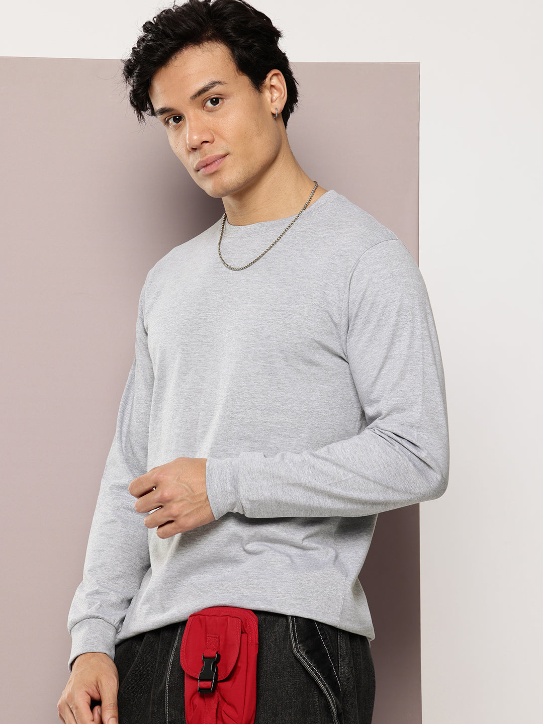 Mens Full Sleeve Round Neck Solid Regular Fit Tshirts